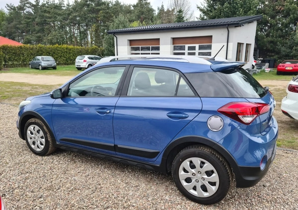 Hyundai i20 cena 43800 przebieg: 143000, rok produkcji 2016 z Kielce małe 154